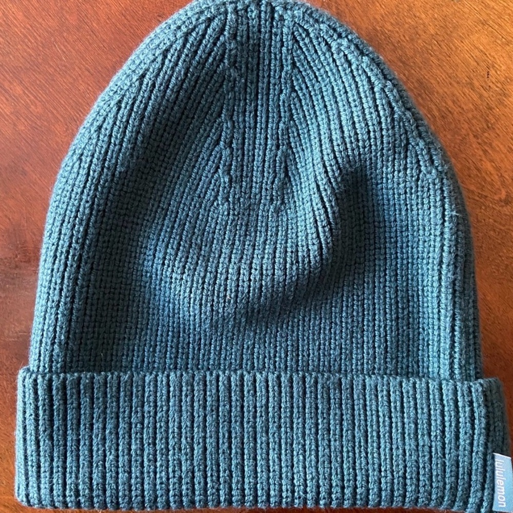 lululemon athletica Teal Knit Beanie